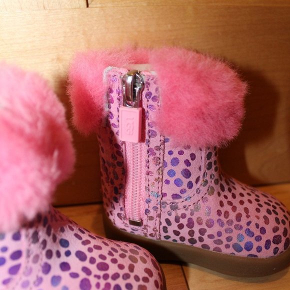 NIB UGG INFANT PINK PURPLE SPOTS JORIE BOOTS 0-3 MONTHS - Picture 4 of 7